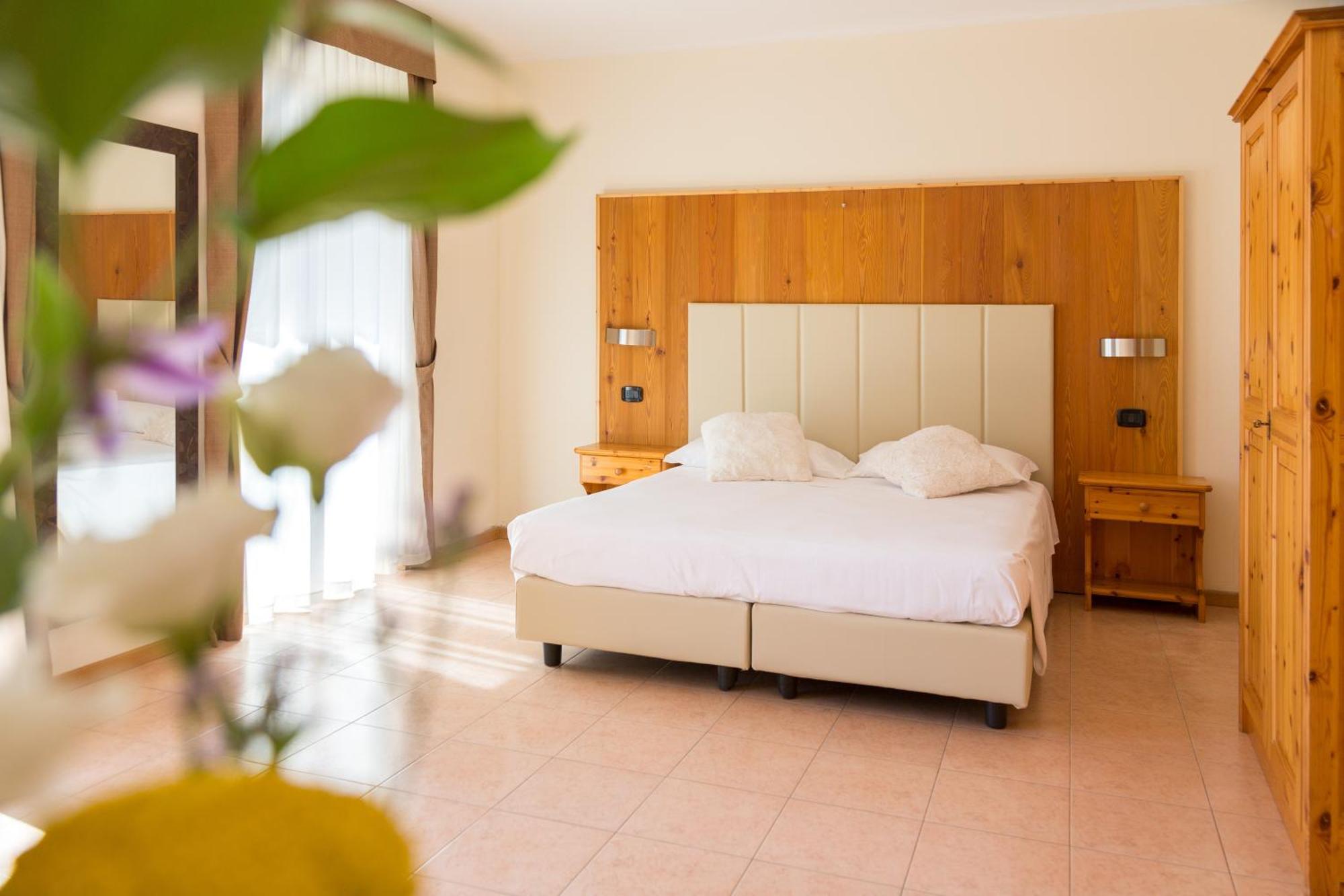 Agritur Eden Marone Vila Riva del Garda Exterior foto